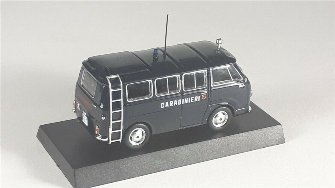 Alfa Romeo Romeo 2 1966 Carabinieri 1:43 - Image 2