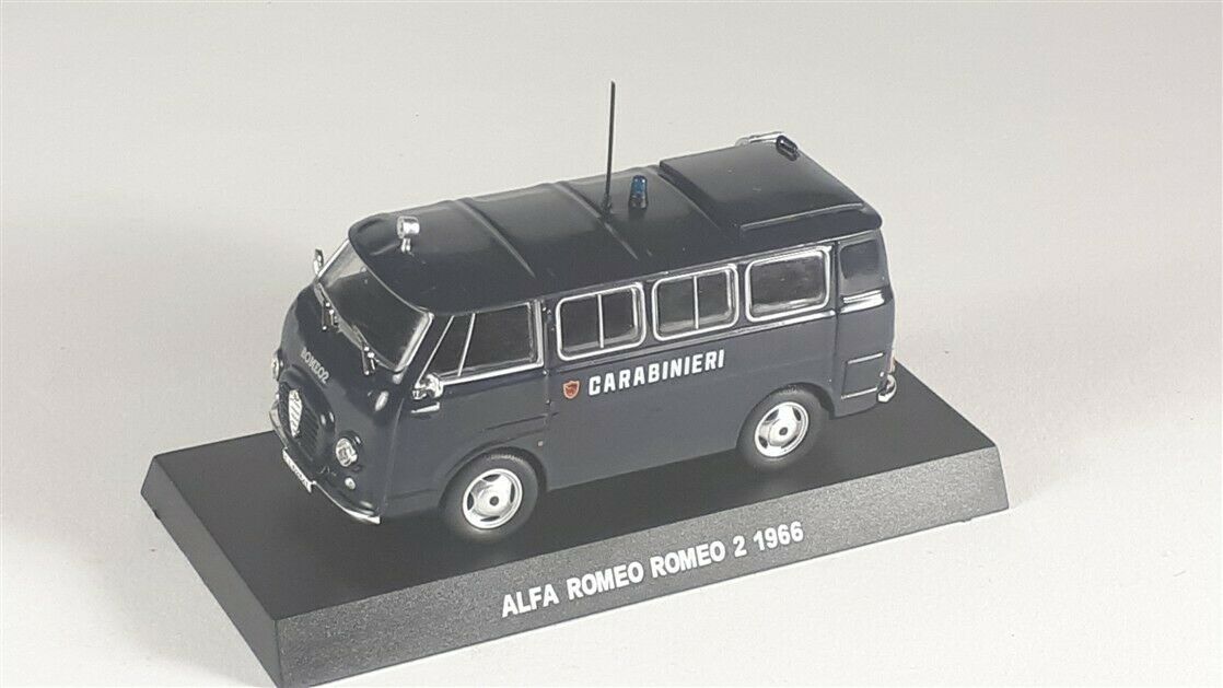 Alfa Romeo Romeo 2 1966 Carabinieri 1:43