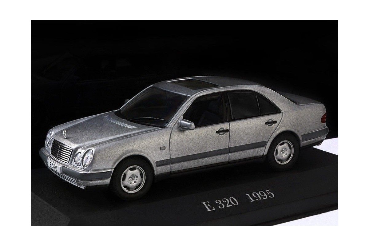 Herpa 1:43 - Model Coupé - Mercedes Benz Promotional Modelcar - In MB Special Factory Box Ref B6 600 5740 Mercedes Benz Clk230 Kompressor Coupe 1999