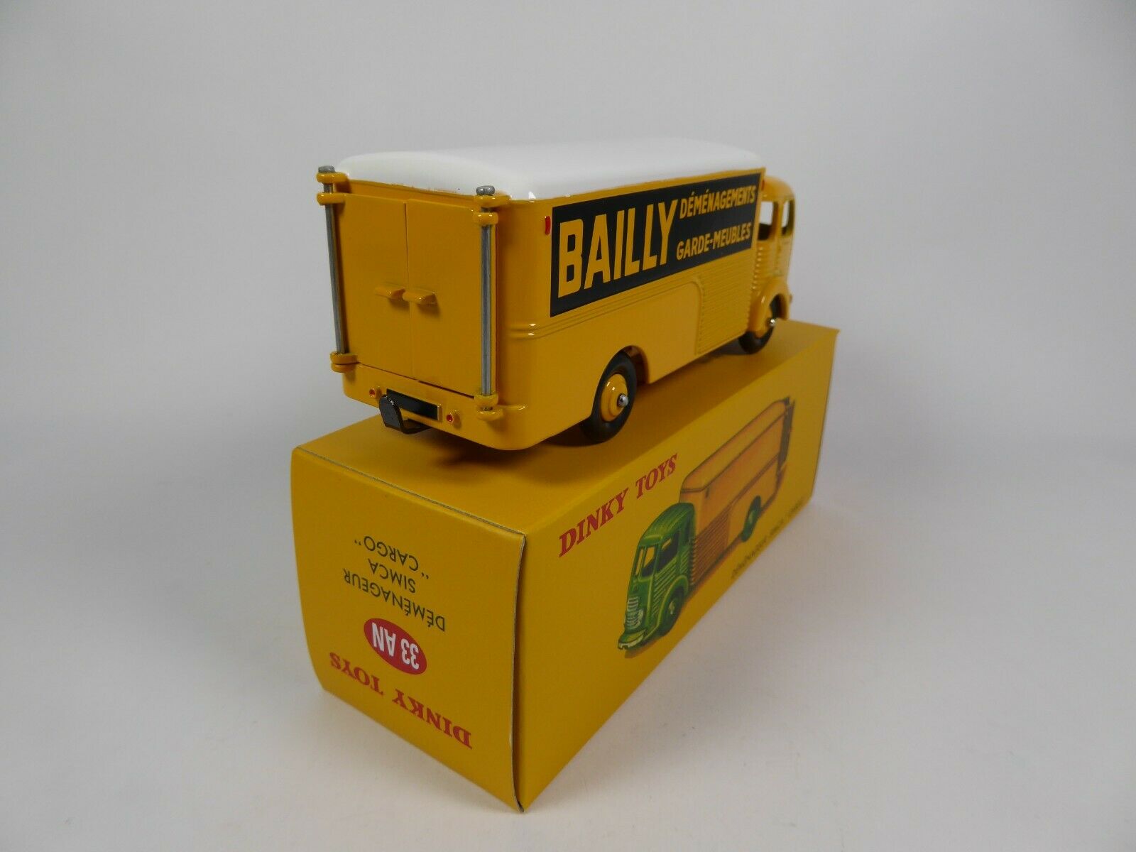 Simca Cargo Bailly Demenageur 1:43 - Image 3