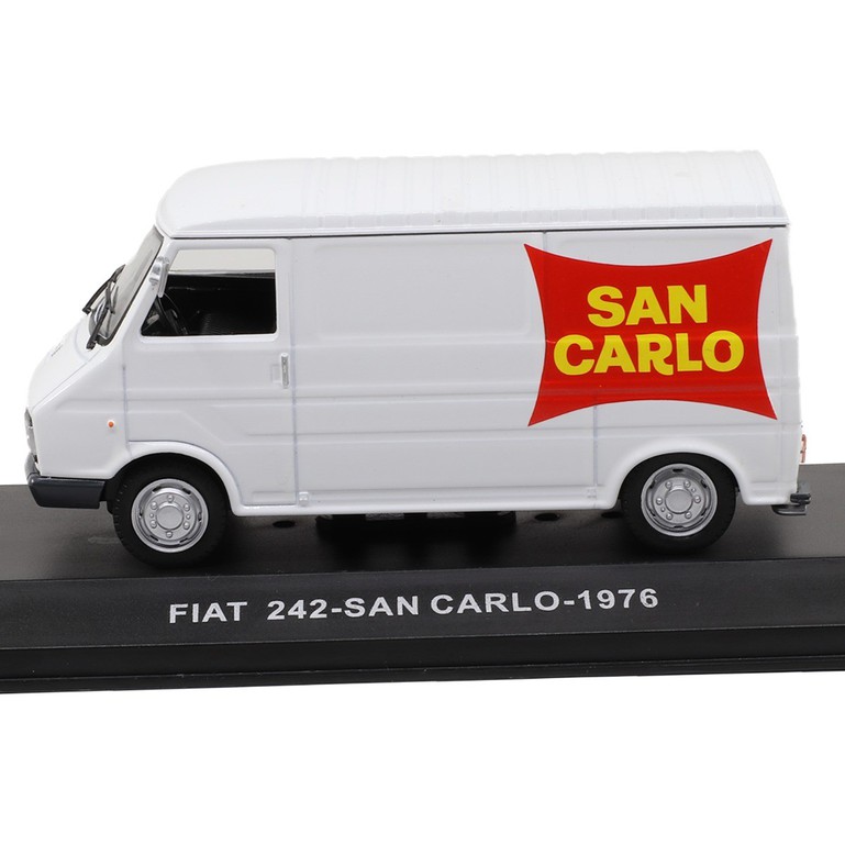Fiat 242 San Carlo 1976 1:43 - Image 3