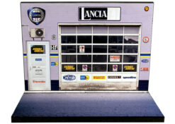 Lancia diorama garage 1:43