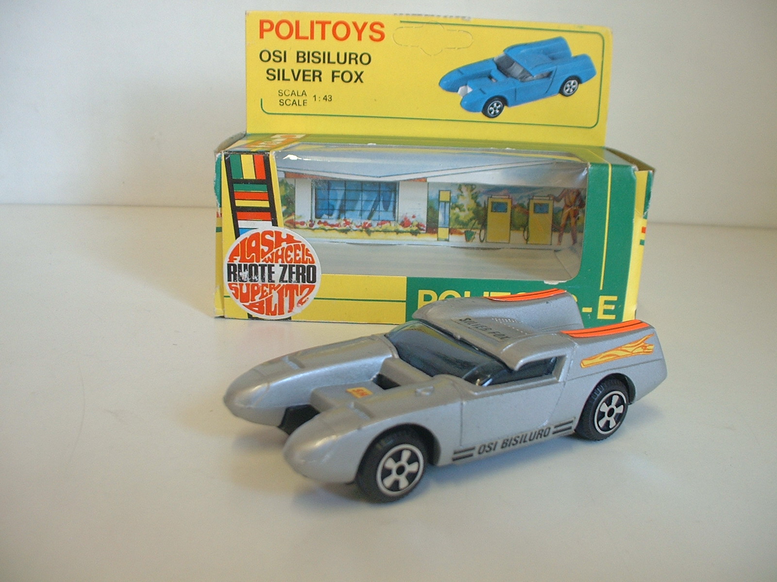 Osi Bisiluro Silver Fox 143 Traffic Modelcars