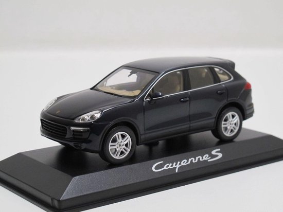 Porsche Cayenne S 2014 black 1:43