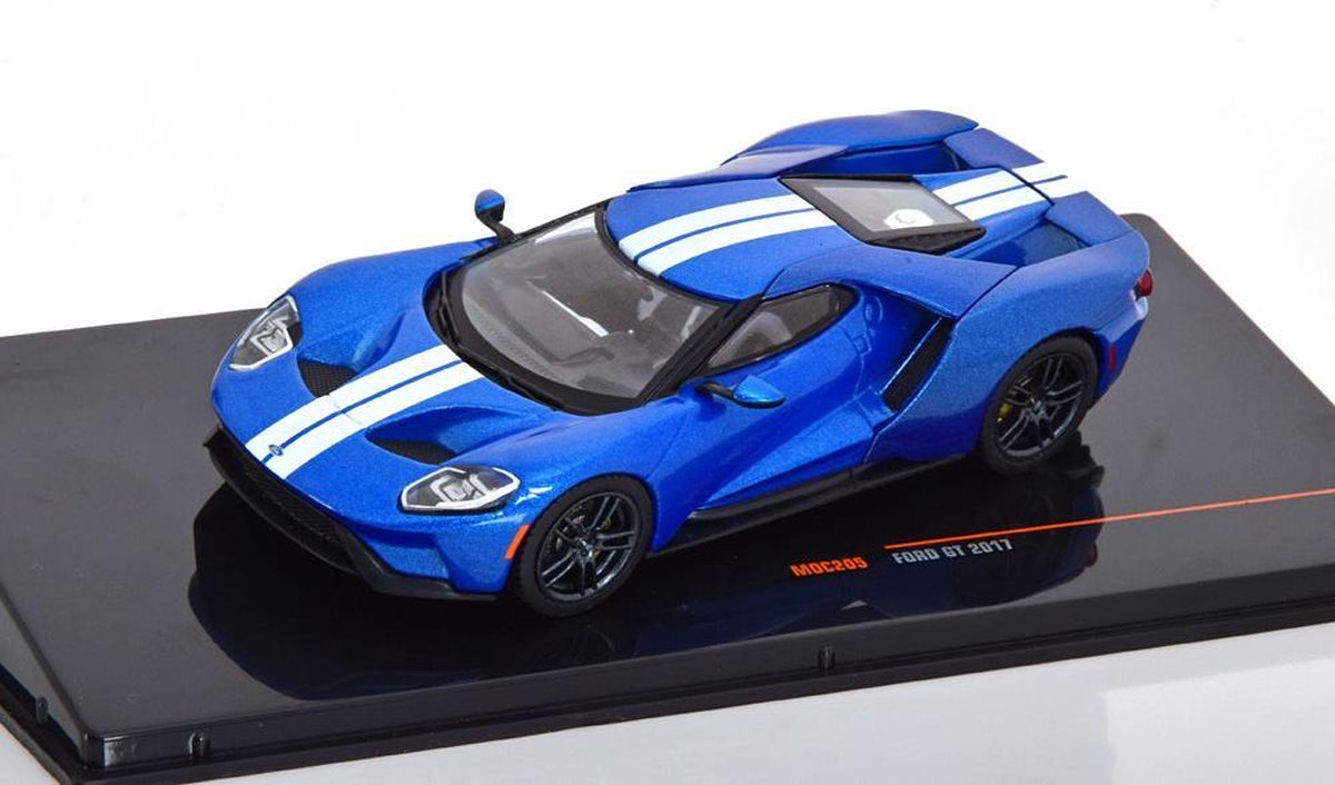 Ford GT 2017 blue 1:43