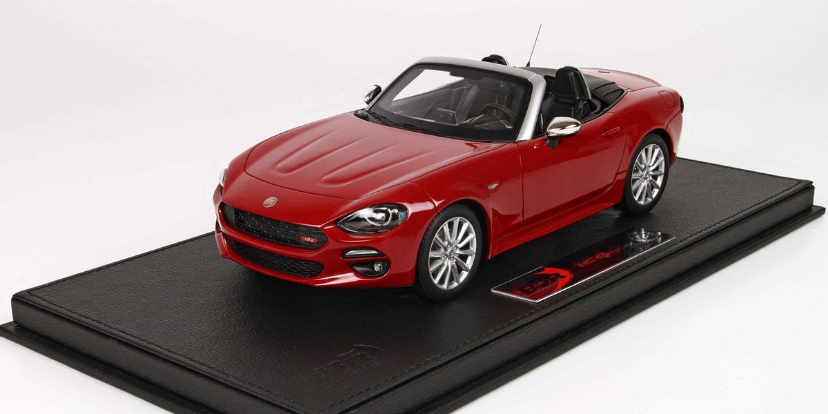 Fiat 124 Spider 2016 Rosso Passione 1:18