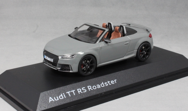 Audi TT RS roadster Nardo Grey 1:43