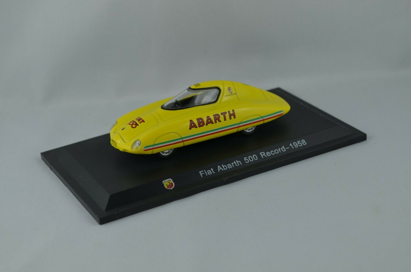 Fiat Abarth 500 Record Pinin Farina 1958 yellow 1:43 - Image 2