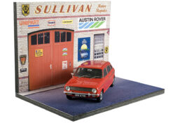 Alternative view of Austin Rover diorama garage Sullivan Motor Repairs  1:43