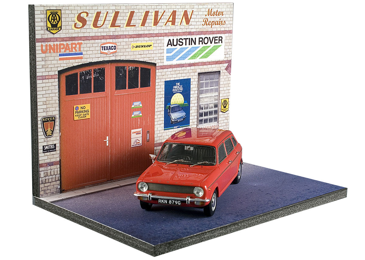 Austin Rover diorama garage Sullivan Motor Repairs 1:43 - Image 2