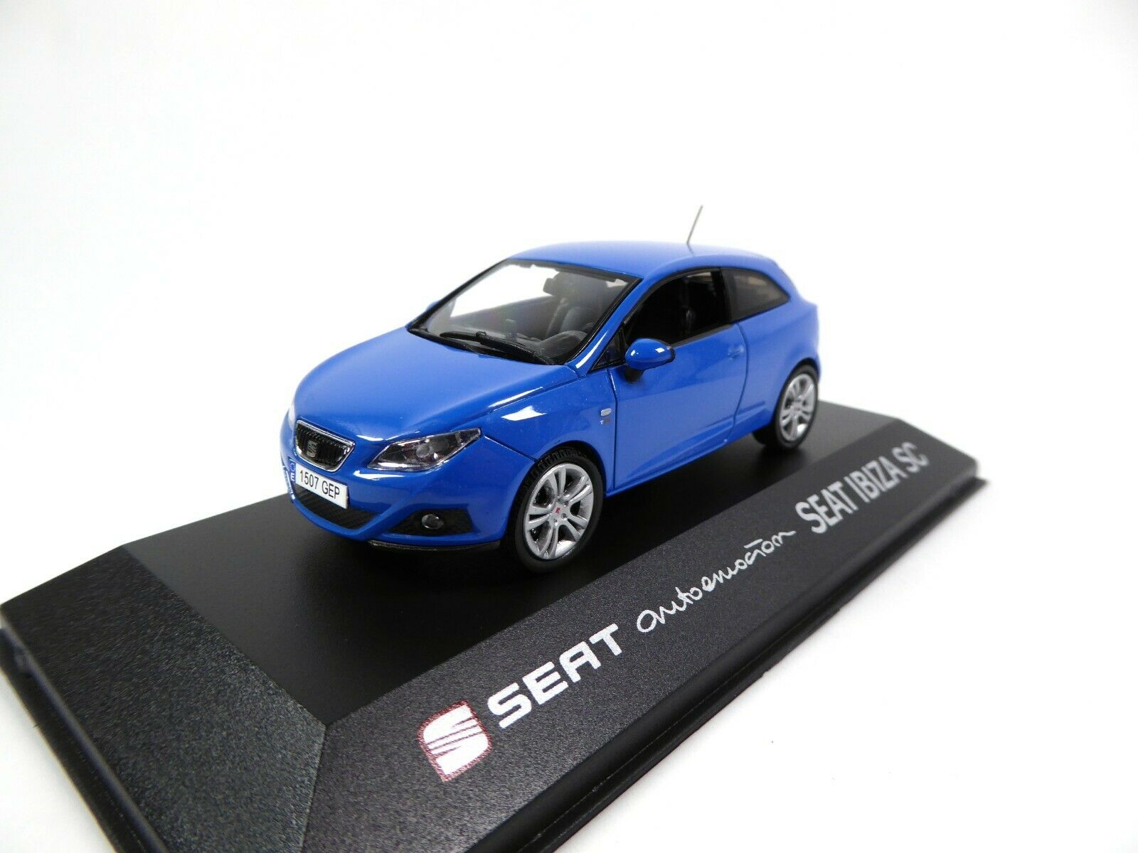 Seat Ibiza SC Gallia Blue 1:43 - Image 2