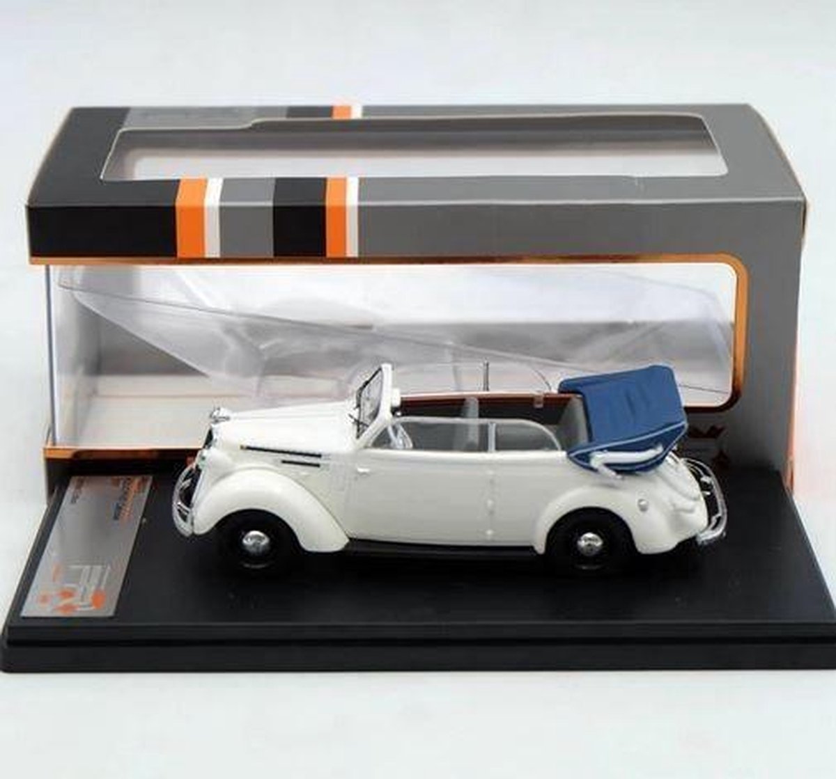 Volvo Pv51 cab 1937 - Bilförmedlingen