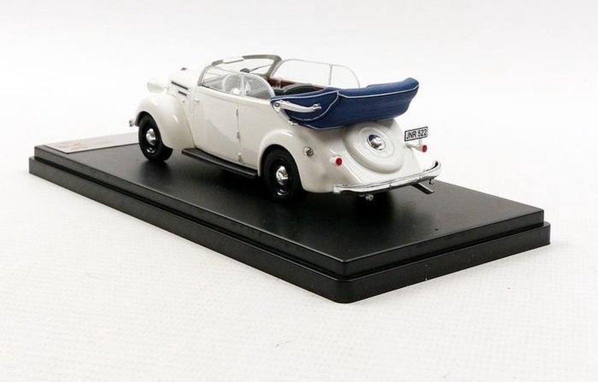 Volvo PV51 Cabriolet 1937 white 1:43 - Image 2