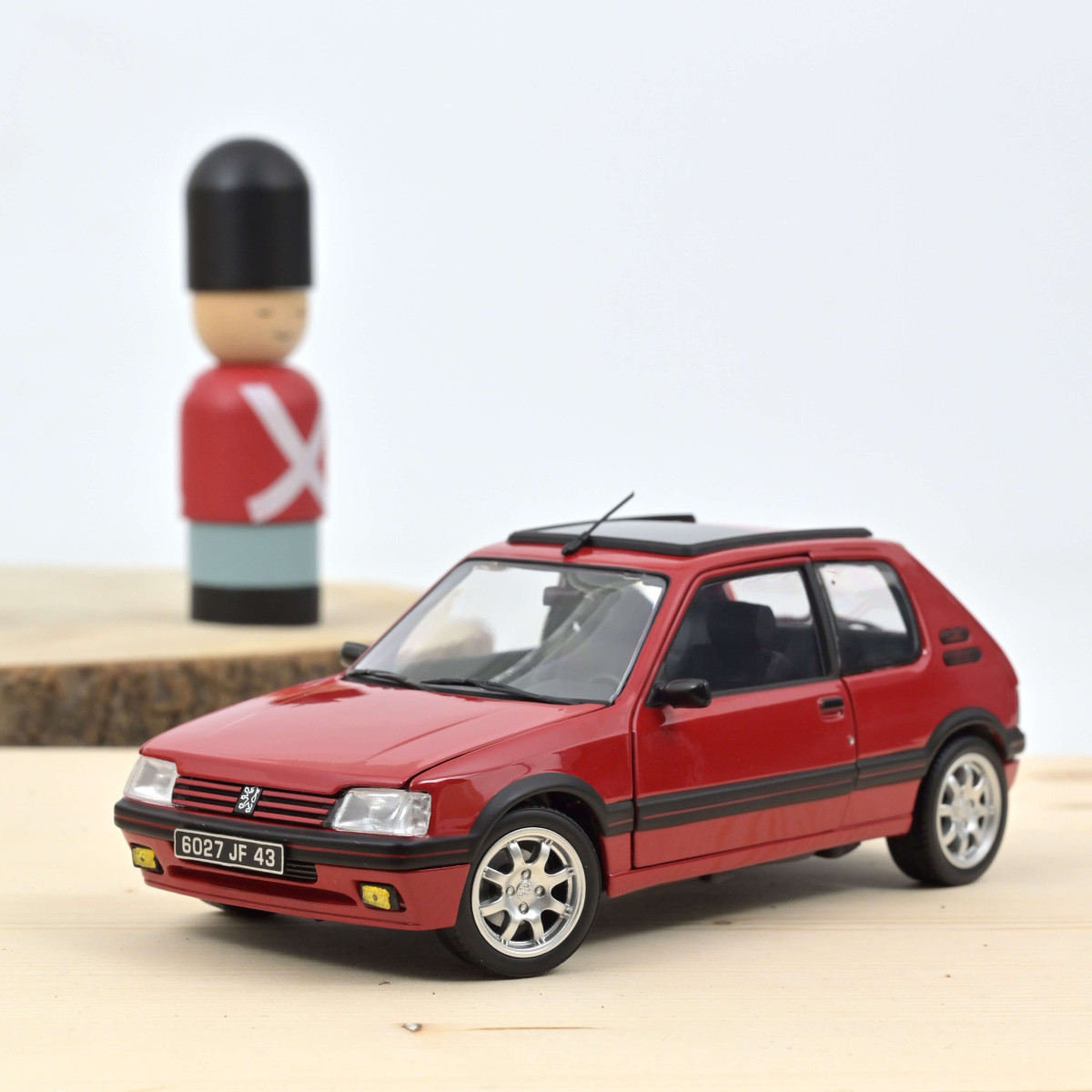 Peugeot 205 GTI 1.9 PTS Rims 1991 red 1:18 - Traffic Modelcars