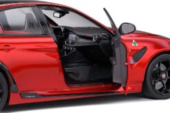 Alfa Romeo Giulia GTA-M 2021 rosso 1:18 - Image 8