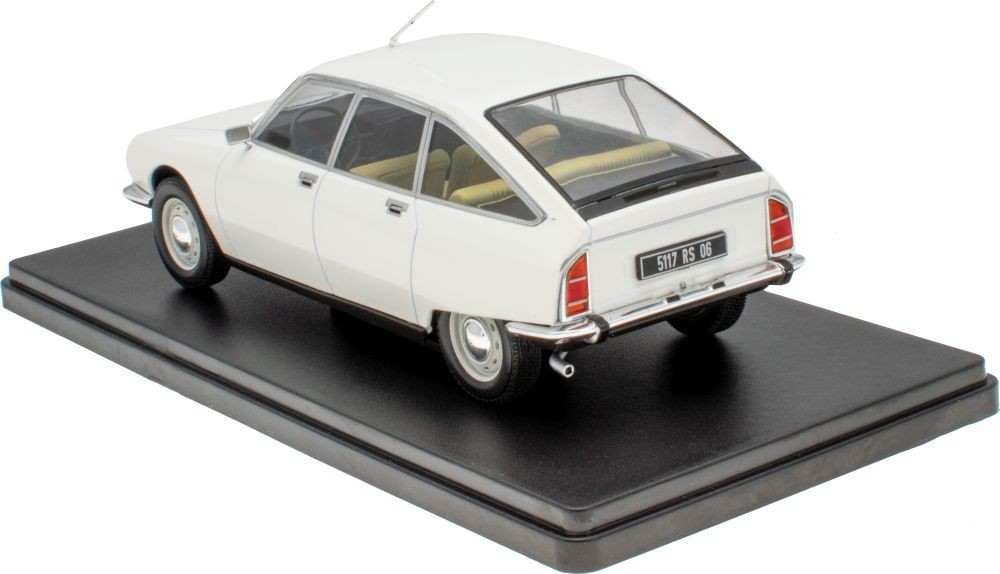 Citroen GS berline 1970 white 1:24 - Image 2