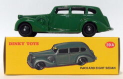 Packard Eight sedan green  1:43
