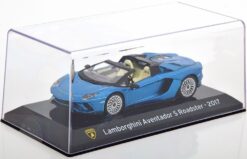 Lamborghini Aventador S Roadster 2017 blue metallic 1:43 - Image 3