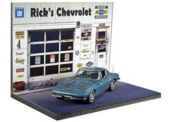 Alternative view of Chevrolet garage diorama Rick's Chevrolet  1:43