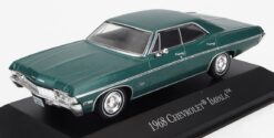 Chevrolet Impala 4 doors sedan 1968 green metallic 1:43