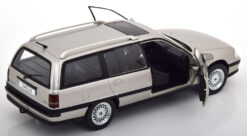 Alternative view of Opel Omega A2 Caravan grey metallic  1:24