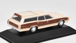 Alternative view of Ford LTD Country Squire 1972 ivory/wood  1:43