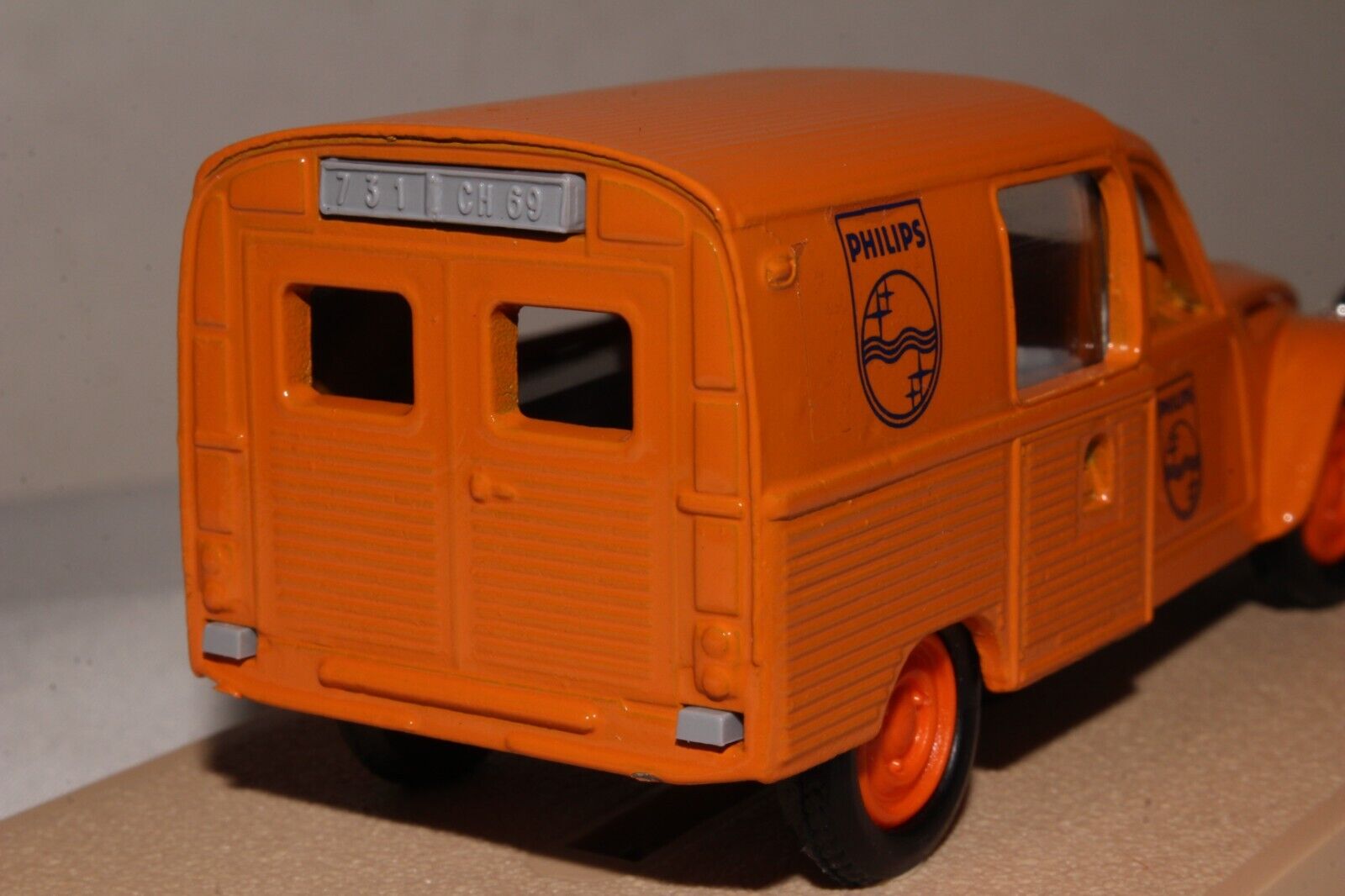 Modèle Réduit Solido Citroën 2CV 6 Orange 1/43 - Occasion Avec Boîte D'origine
