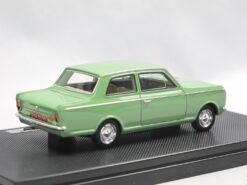 Vauxhall Epic de Luxe (French Market) 1964 Cactus Green 1:43 - Image 3