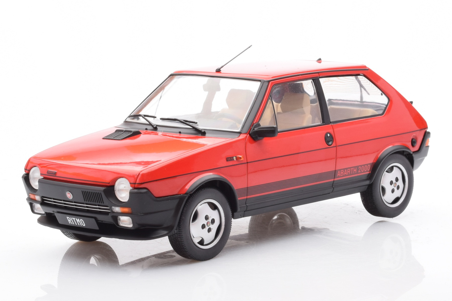 Bburago 1:24 - 1 - Model car - Fiat Ritmo Abarth - 7 Giro d'Italia