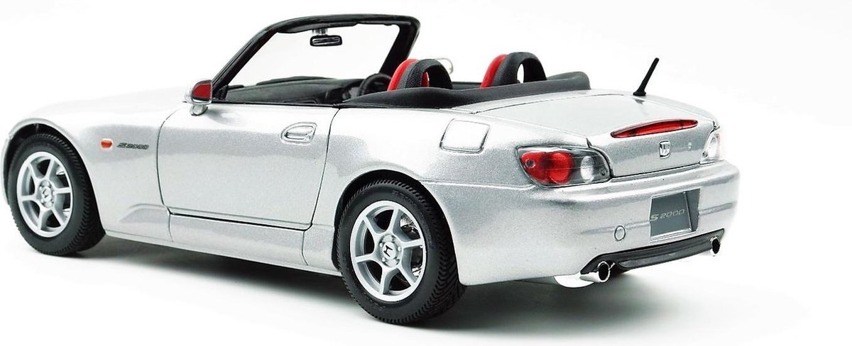 Honda S2000 Japanese version silver 1:18 – Traffic Modelcars