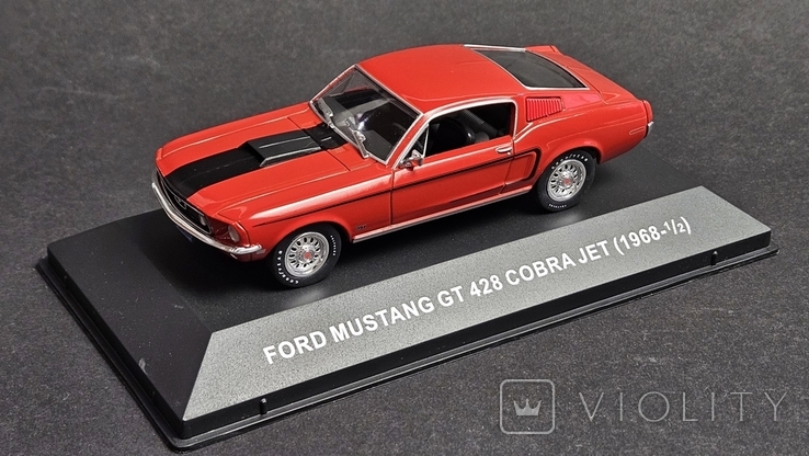 Ford Mustang GT 428 Cobra Jet 1968 red 1:43