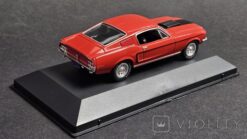 Alternative view of Ford Mustang GT 428 Cobra Jet 1968 red 1:43