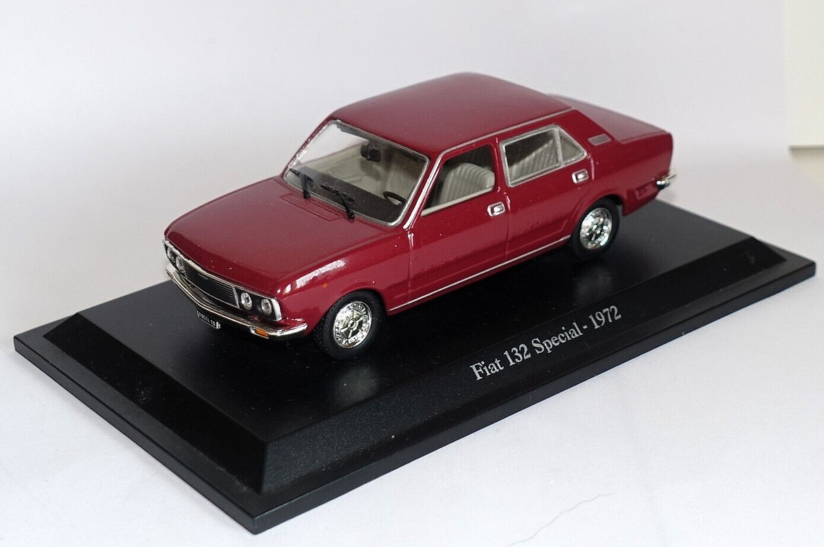 Fiat 132 Special 1972 red 1:43 – Traffic Modelcars