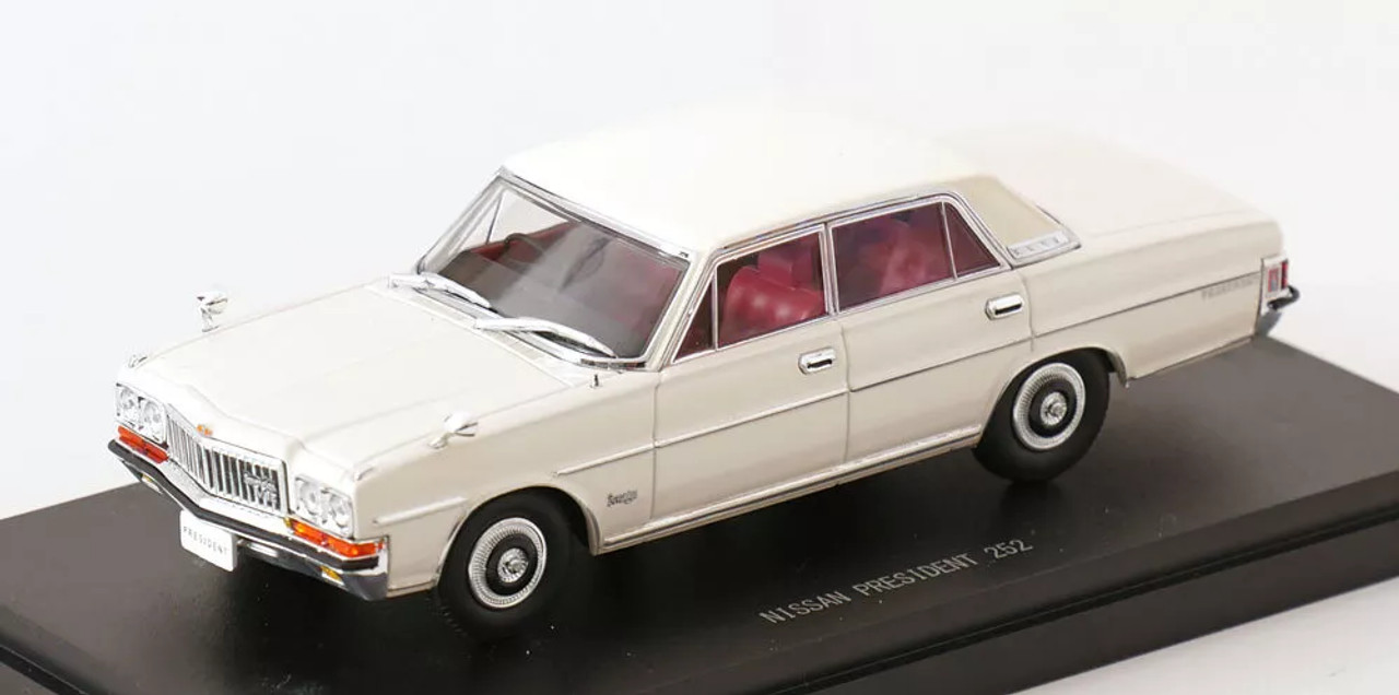 Nissan President 252 1987 white 1:43