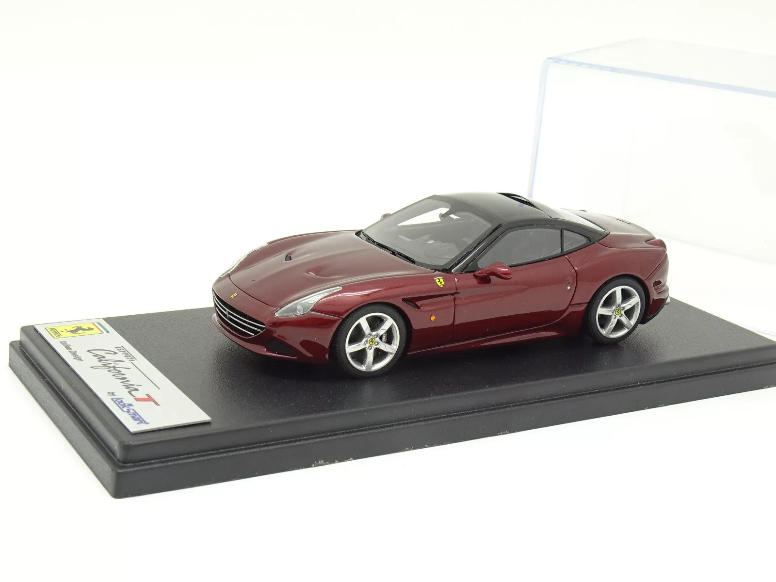 Ferrari California T Rosso California / Nero Stellato 1:43