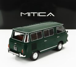 Alternative view of Fiat 850 Familiare 1970 verde oliva  1:18