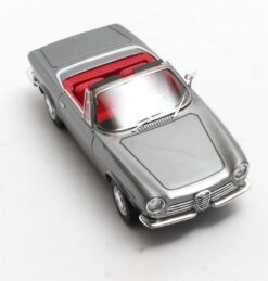 Alfa Romeo Giulia GT Spider prototipo 1963 grey metallic 1:43 - Image 5