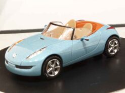 Alternative view of Renault Wind blue met.  1:43