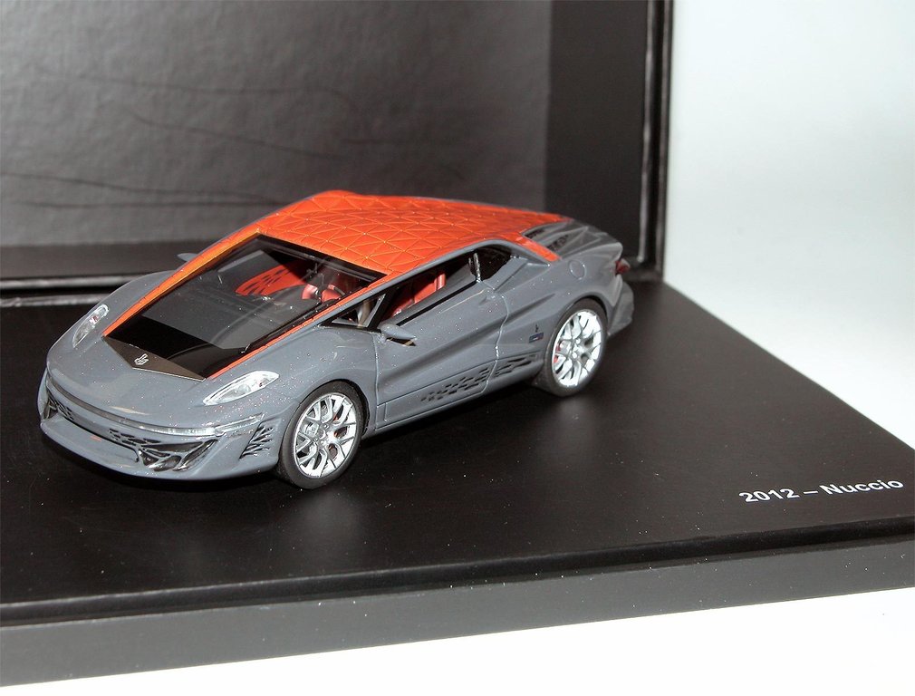 Nuccio Bertone 2012 grey/orange 1:43