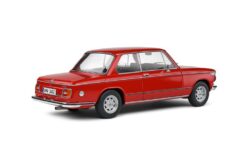 Alternative view of BMW 1602 1971 red  1:18
