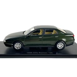 Alternative view of Alfa Romeo 166 1999 Minerva green metallic 1:18