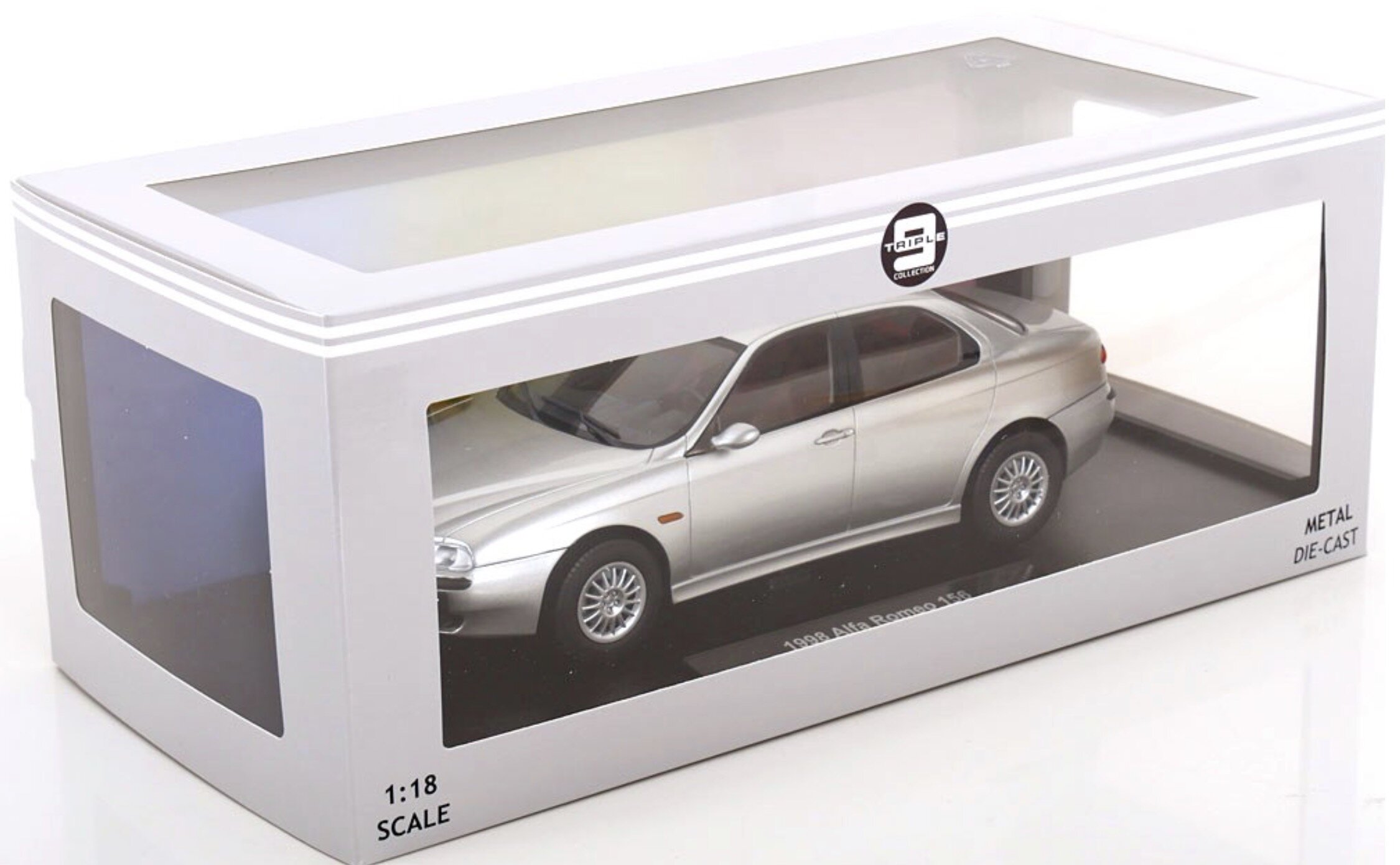 Alfa Romeo 156 1998 silver 1:18 - Image 3
