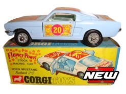 Ford Mustang fastback 2+2 Flower Power stock racing car 1:46