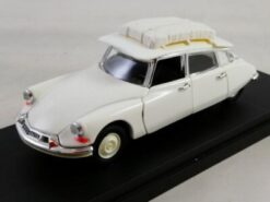 Citroen ID 19 saloon Alger - central Africa 1961  1:43