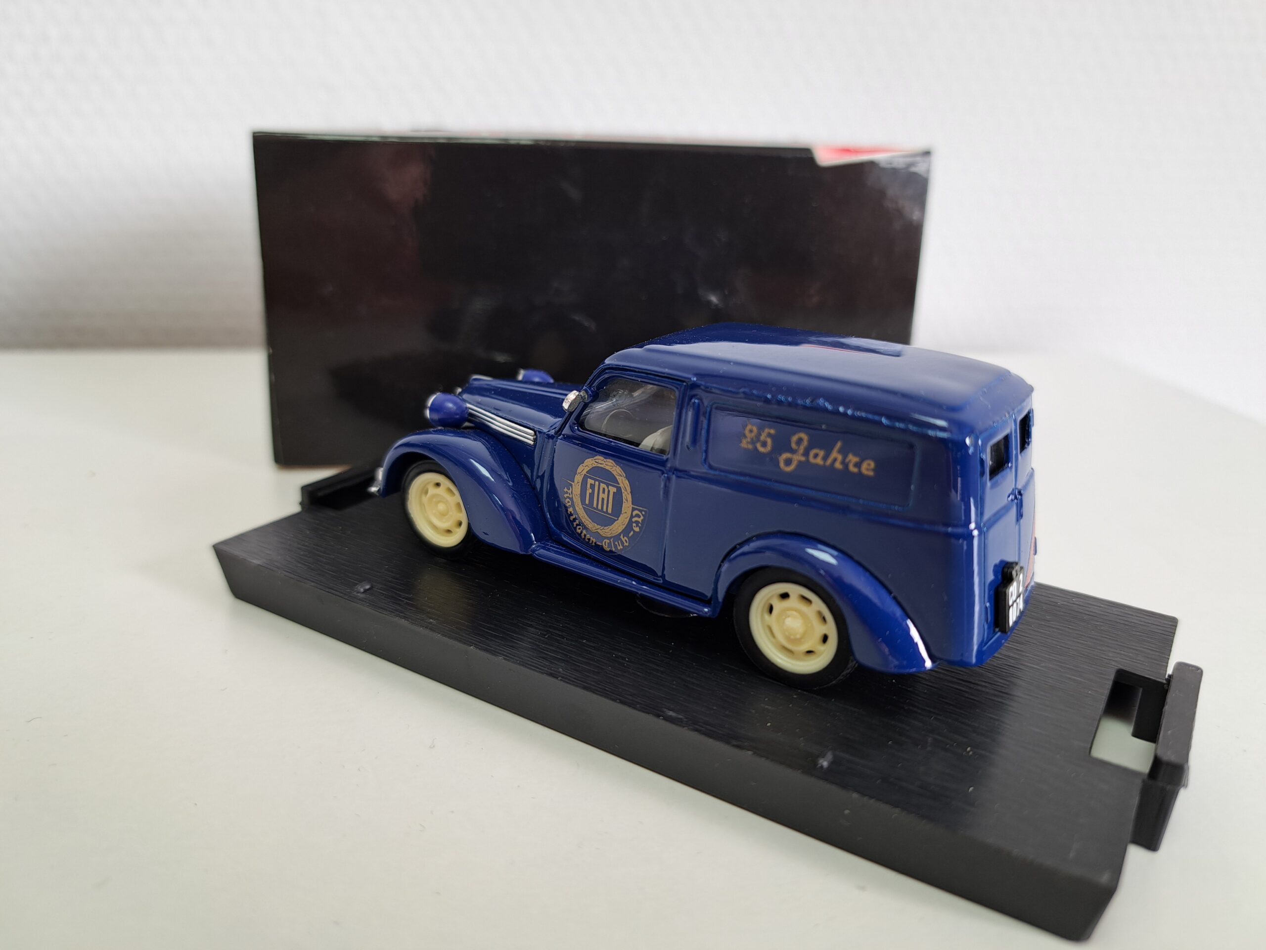 Alternative view of Fiat 1100 E Furgone special 25 Jahre Fiat Raritäten-club  1:43