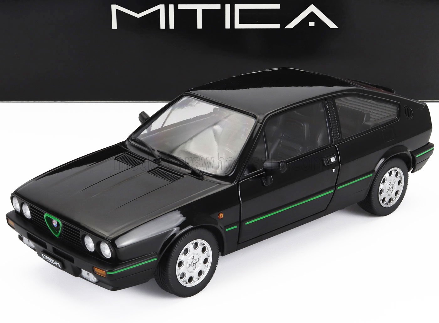 Alfa Romeo Sprint 1.5 Quadrifoglio Verde 1983 nero 1:18
