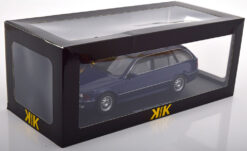BMW 530D E39 Touring 1997 darkblue met. 1:18 - Image 4
