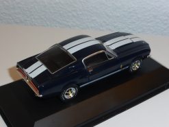 Alternative view of Ford Mustang Shelby GT500 1967 blue/white 1:43