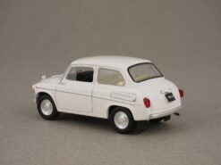 Alternative view of ZAZ 965A white  1:43