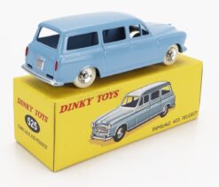 Alternative view of Peugeot 403 Familiale light blue  1:43